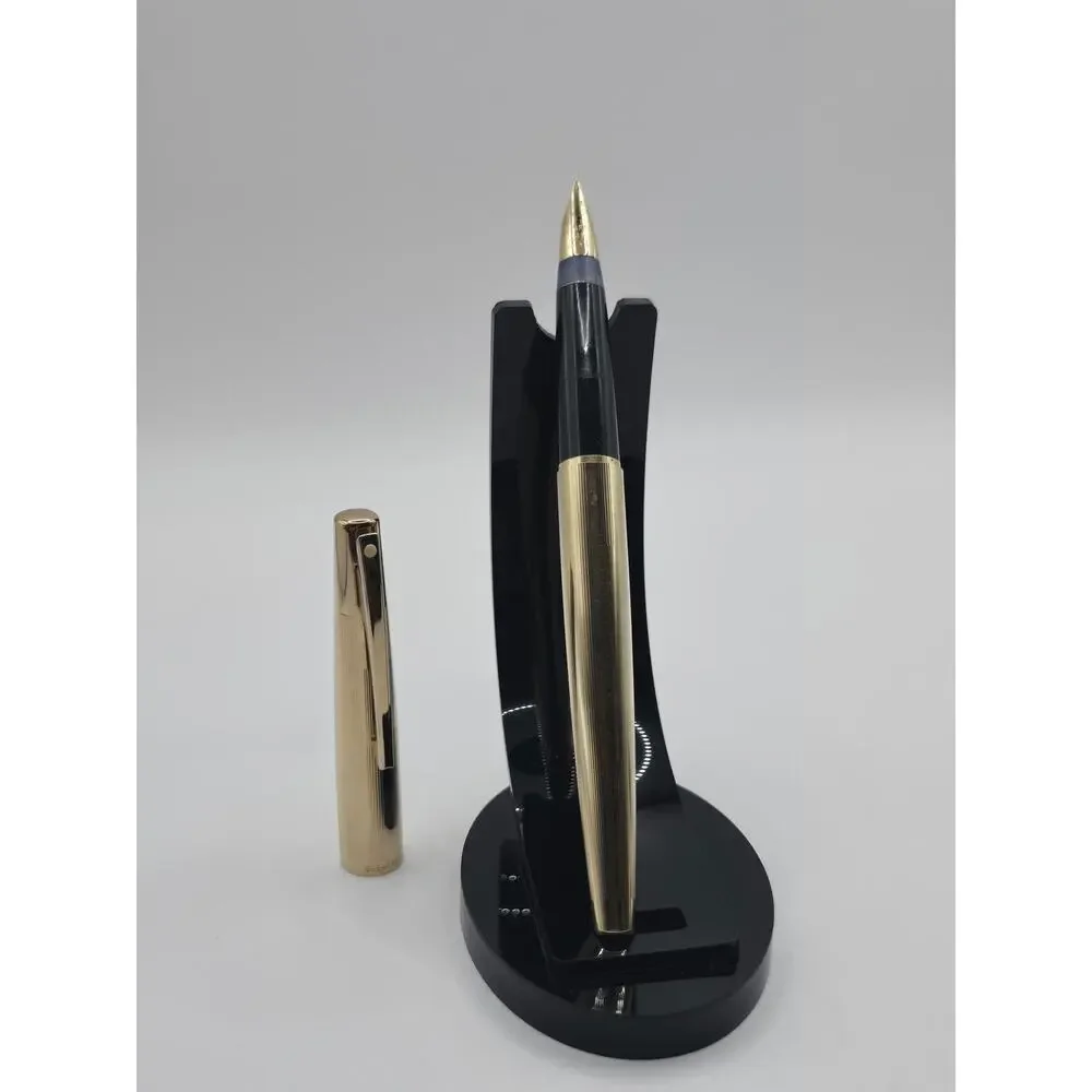 Sheaffer 727 (1970s) Slim White Dot Fountain Pen 14K Triumph Nib + Converter